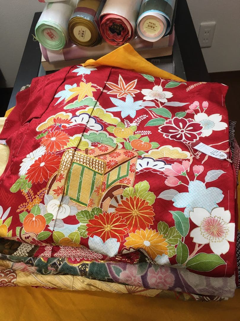 ちい様 千總　正絹振袖　未仕立て仮絵羽