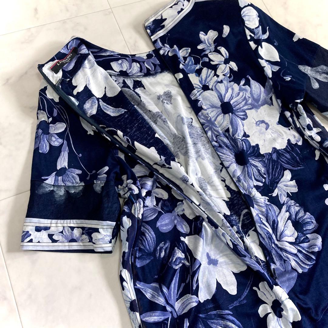 レオナール 半袖 花柄 ひざ丈ワンピース ネイビー
