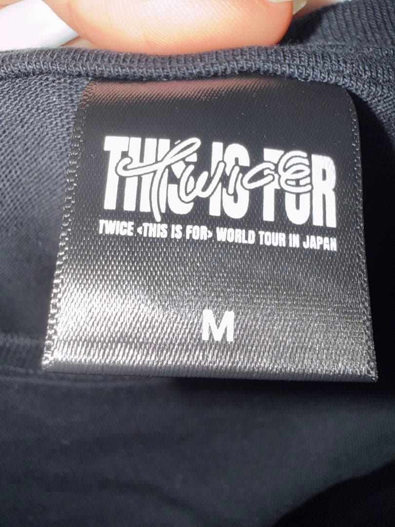 TWICE THIS IS FOR MOMO Tシャツ BLACK