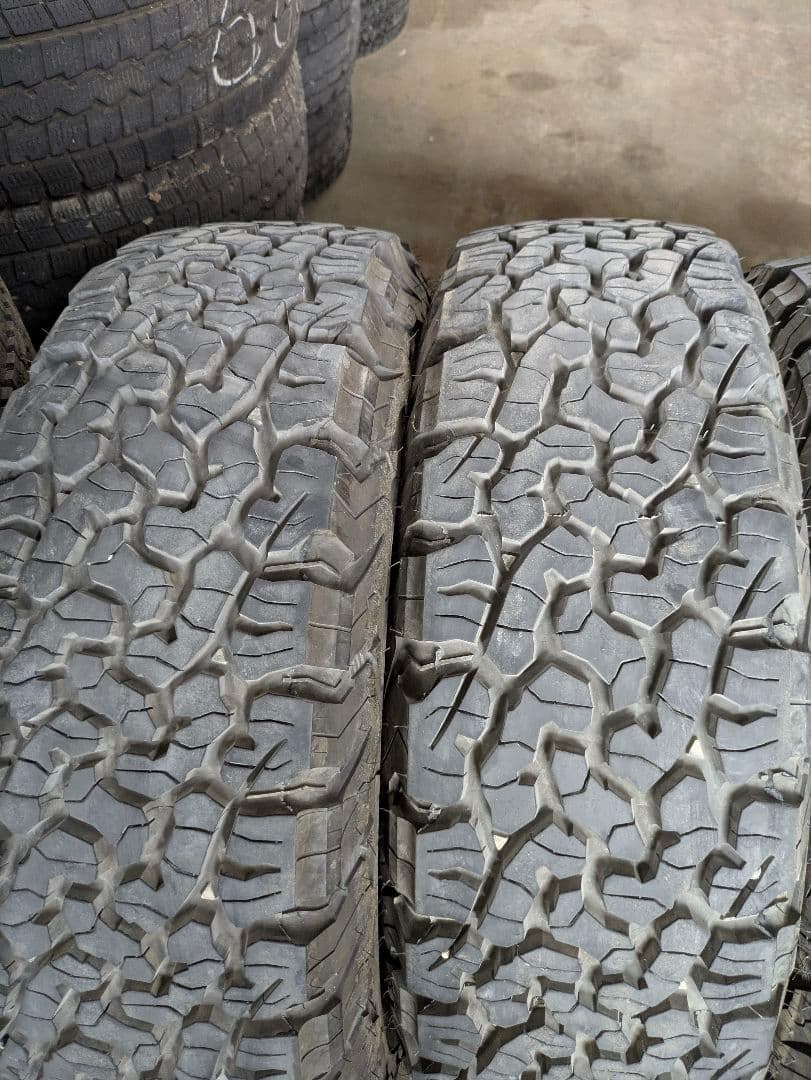 か*あ様 BFグッドリッチAll-Terrain　KO2ホワイトレター215/7
