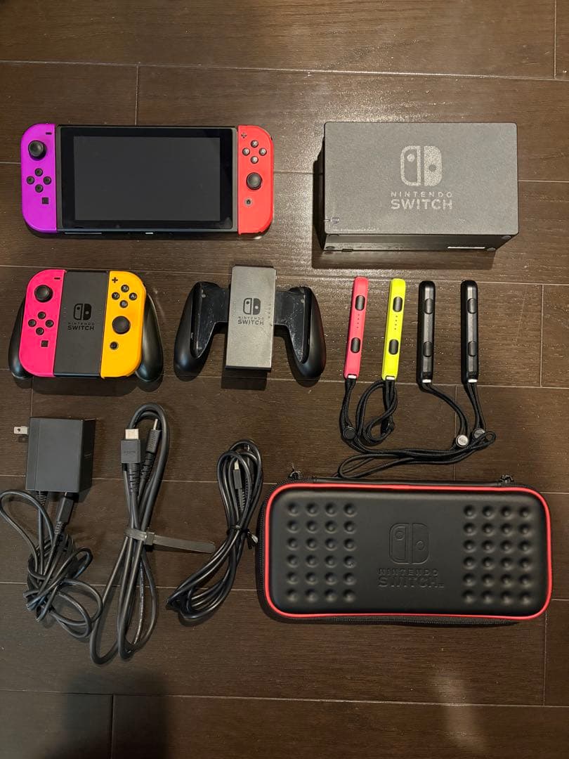 Nintendo Switch 本体 Joy-Con 付属品付き