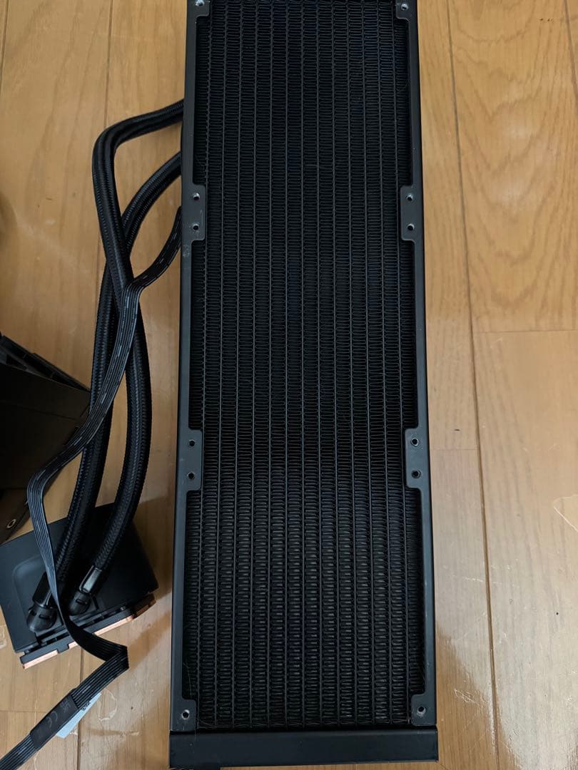 最終値下げ！使用期間1カ月！NZXT KRAKEN PLUS 360 RGB