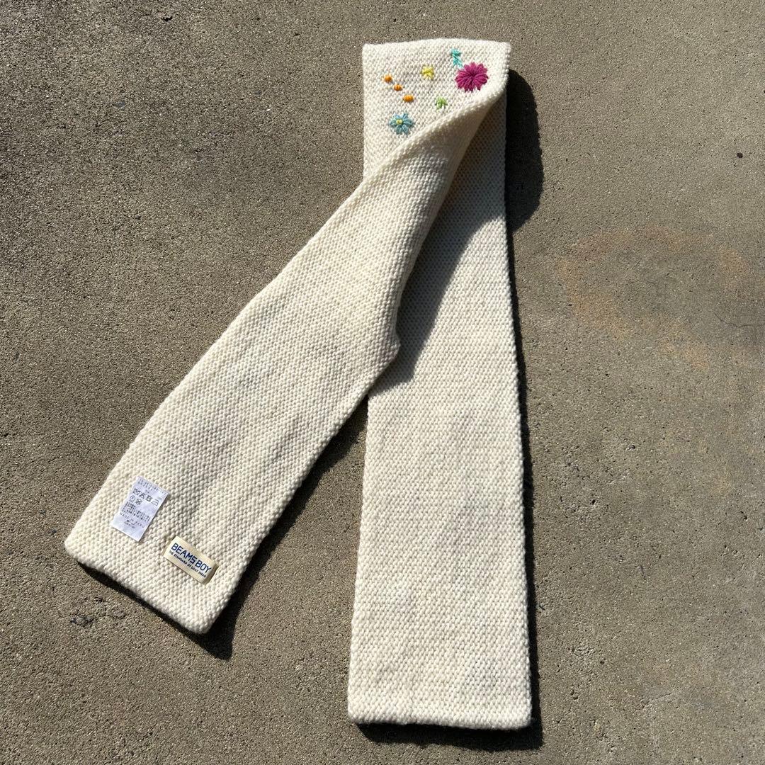 【美品】BEAMS BOY 手編み 花柄 刺繍 マフラー ペルーニット　ホワイト