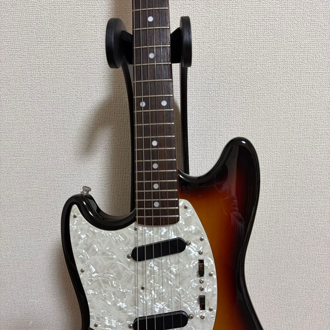 fender Japan mustang （レフティー改右利き用 )