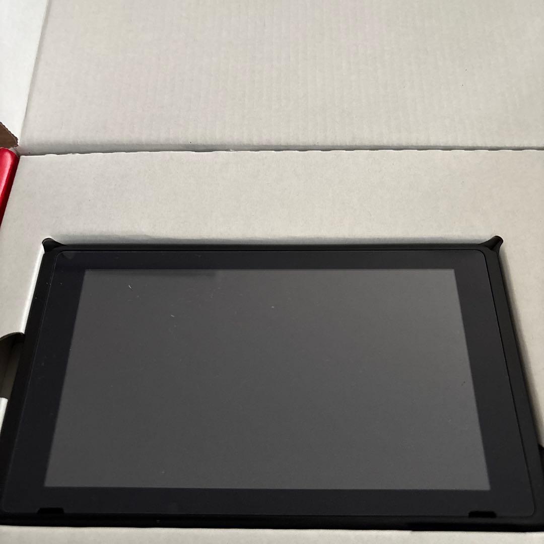 セール中　Nintendo Switch 本体 ブラック