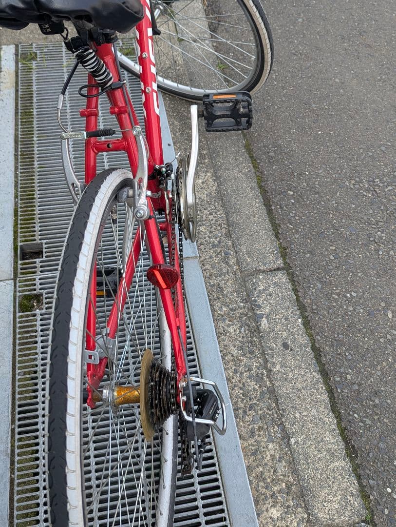 【引取のみ・東京都・町田市】CHEVAUX クロスバイク 700C 21段変速