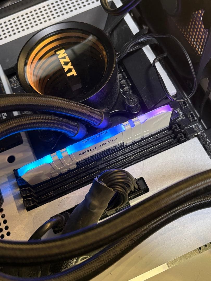 メモリー Micron Crucial Ballistix 32GB DDR4 3600