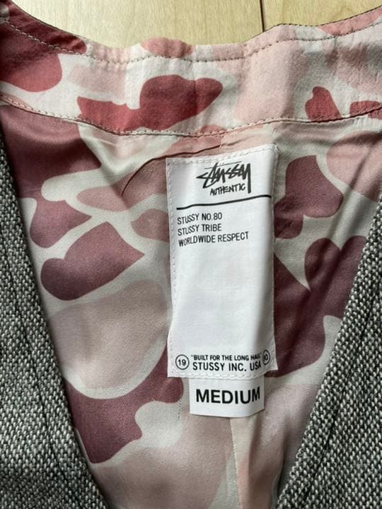 トップス stussy