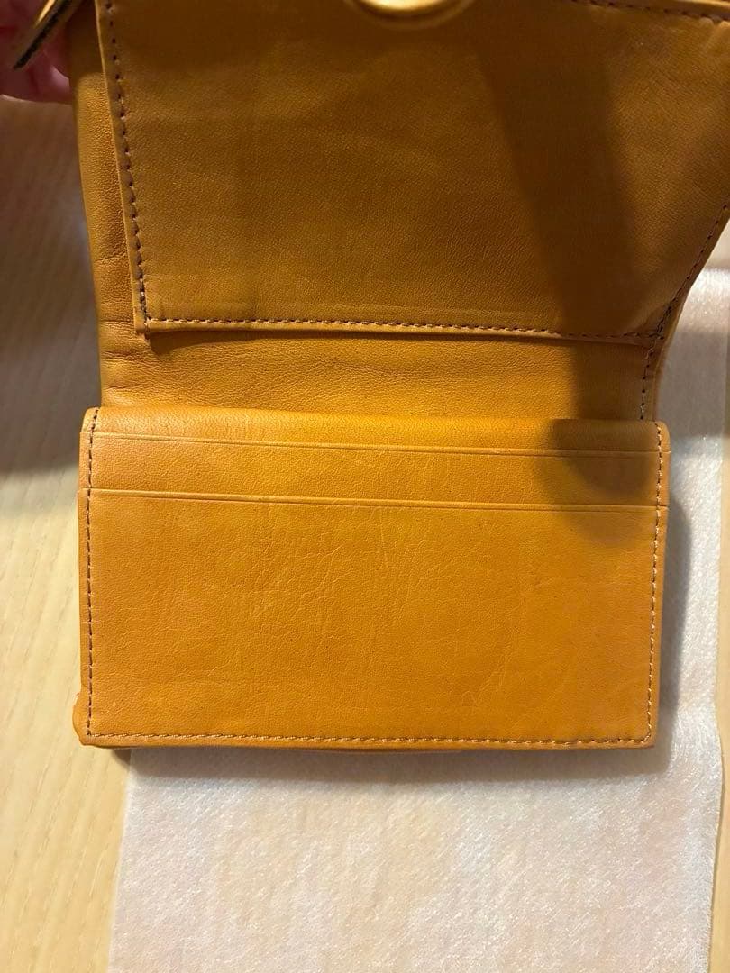 HIRAMEKI アートレザー 二つ折り財布 本革 レディース 美品 箱付き