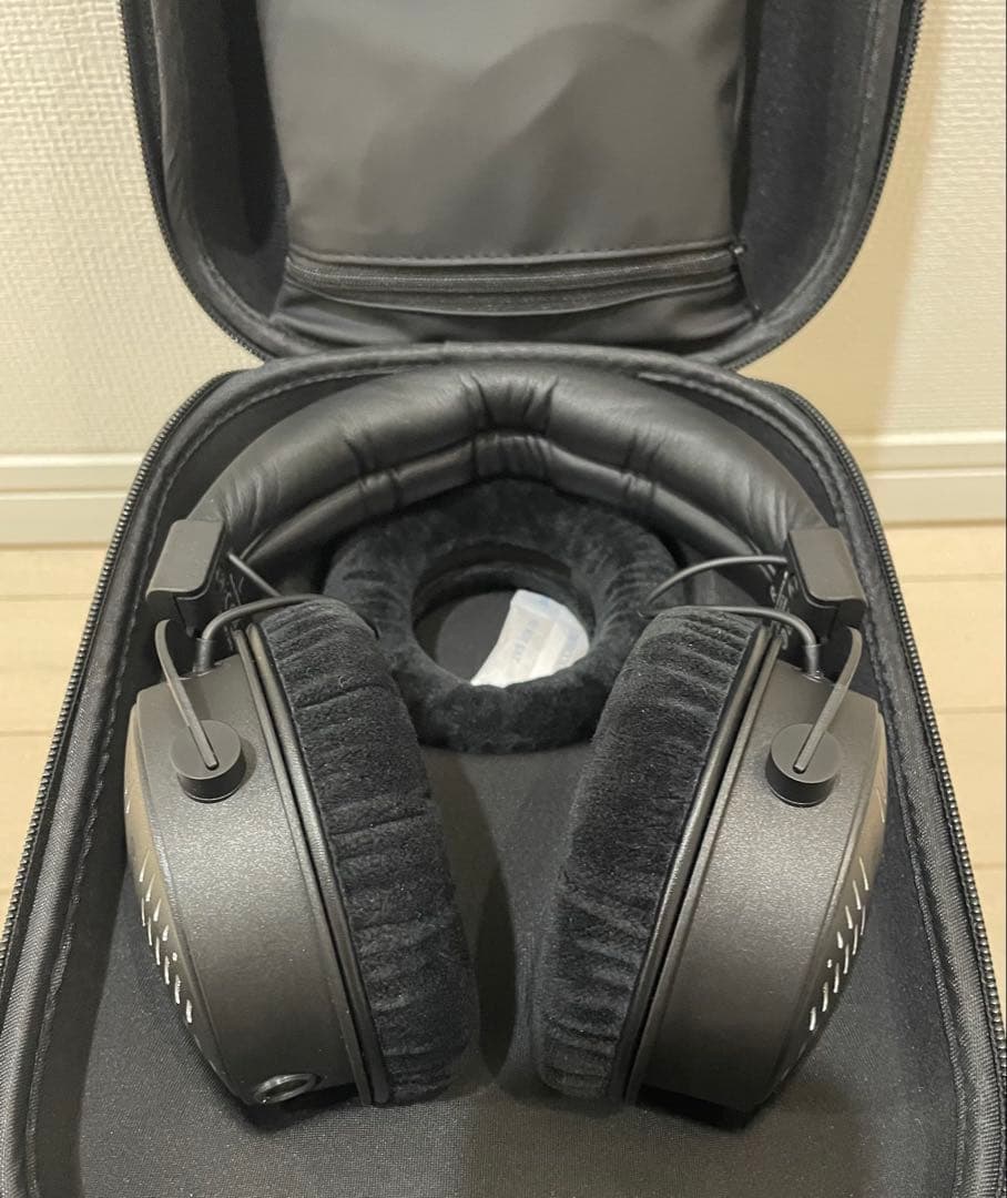 ヘッドホン beyerdynamic DT 1990 PRO MKII