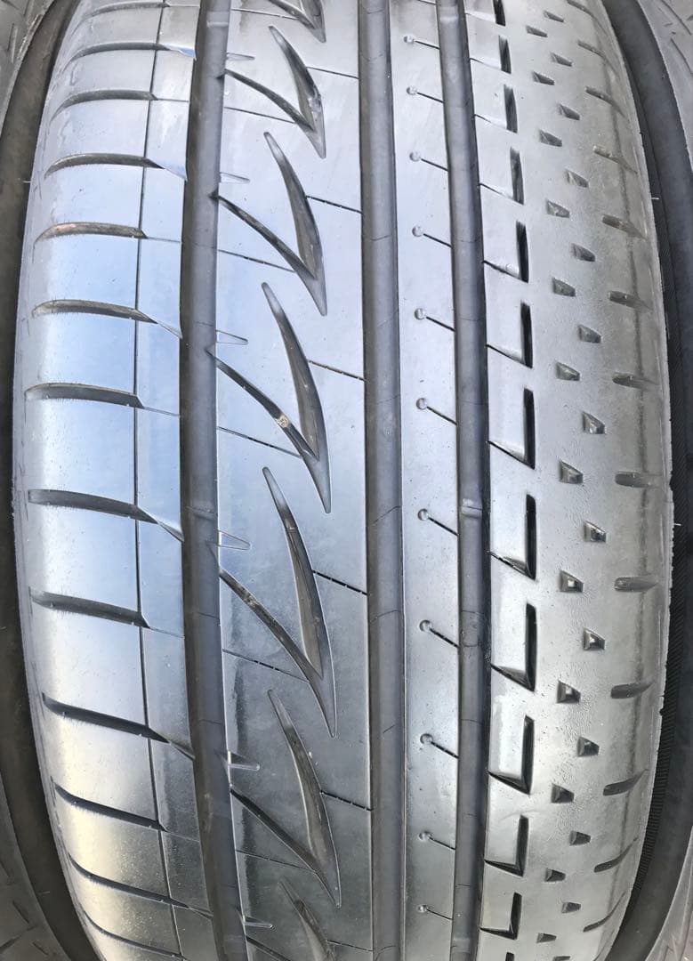 225/50 R18 BRIDGESTONE LUFT RVラジアル タイヤ