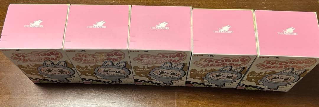 ラブブ　マカロンシリーズ　未開封5箱