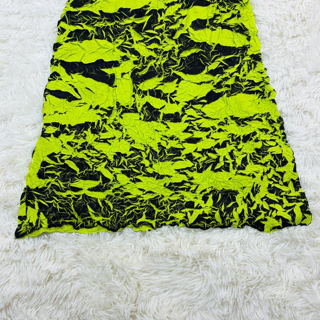 【美品】イッセイミヤケ　ISSEIMIYAKE　しわ加工　ハイネックワンピース