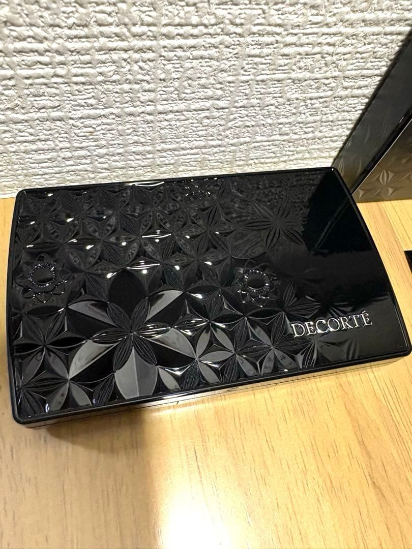 コスメデコルテゼンウェアパウダーファンデーション　N16
