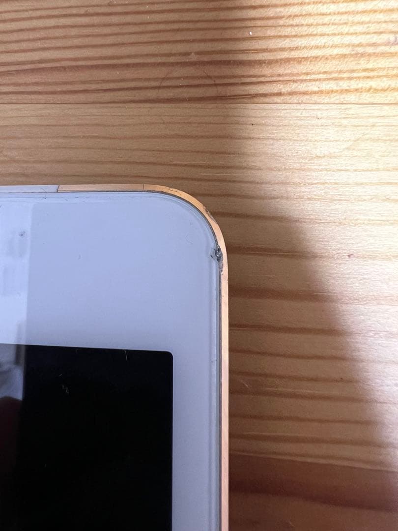 iPad本体 Apple iPad Mini 4 16GB Wi-Fi + Cellular