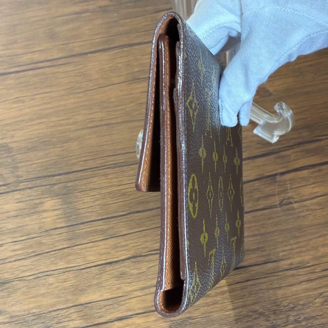 LOUIS VUITTON モノグラム ポシェットパスポール　三つ折り財布