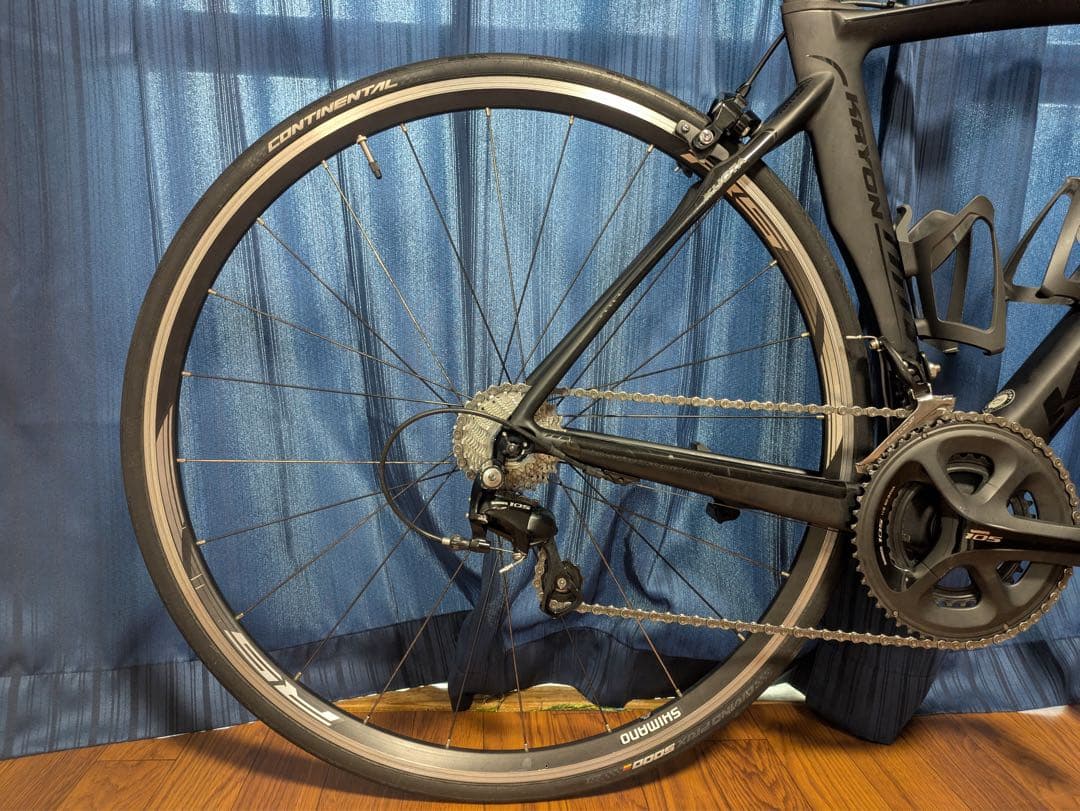 KUOTA KRYON 2017年式 フルカーボンロードバイク（サイズS）