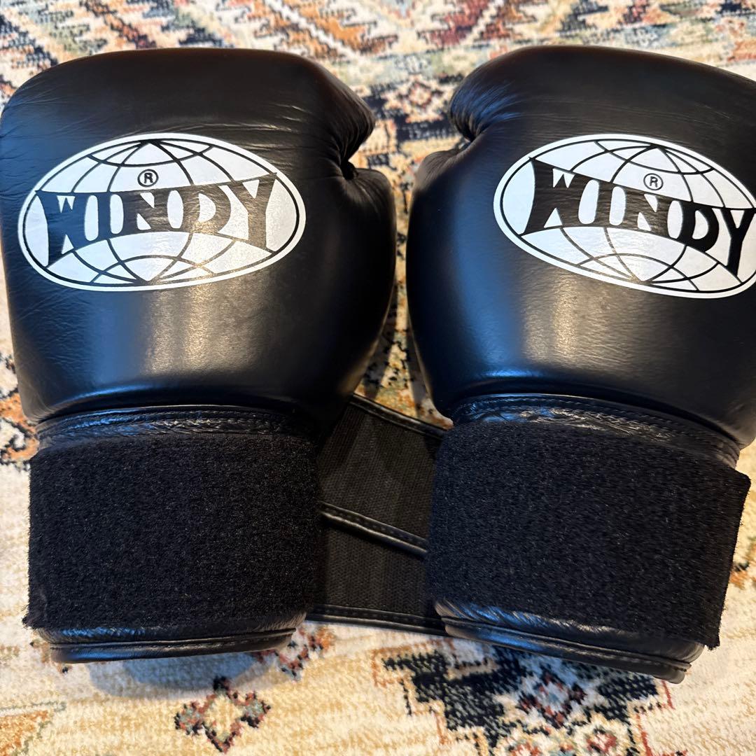 【最終価格】WINDY ボクシンググローブ 黒　美品