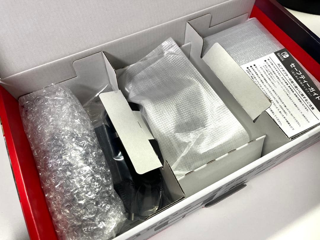 【りょう様】 本体 グレー + ケース付き