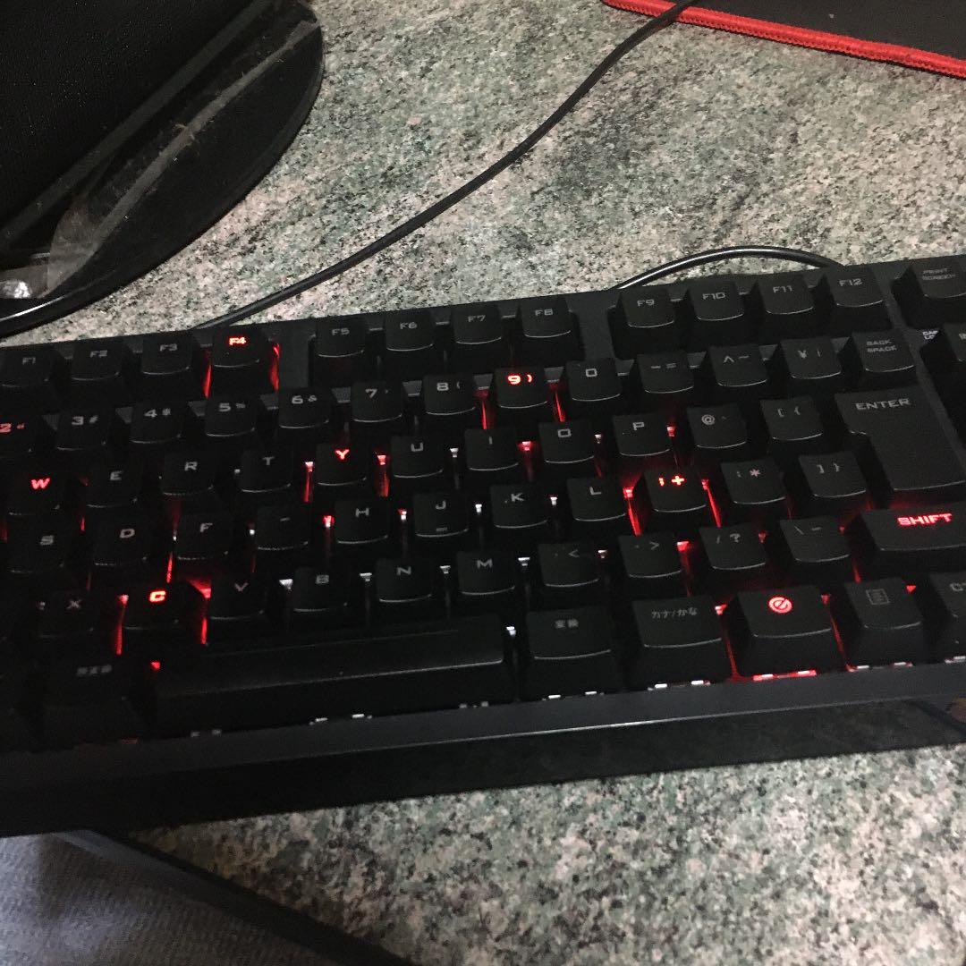 ゲーミングキーボード