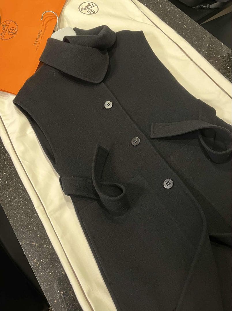 【極美品】HERMÈSエルメス カシミヤ100％　ロングベスト ジレ 80万円