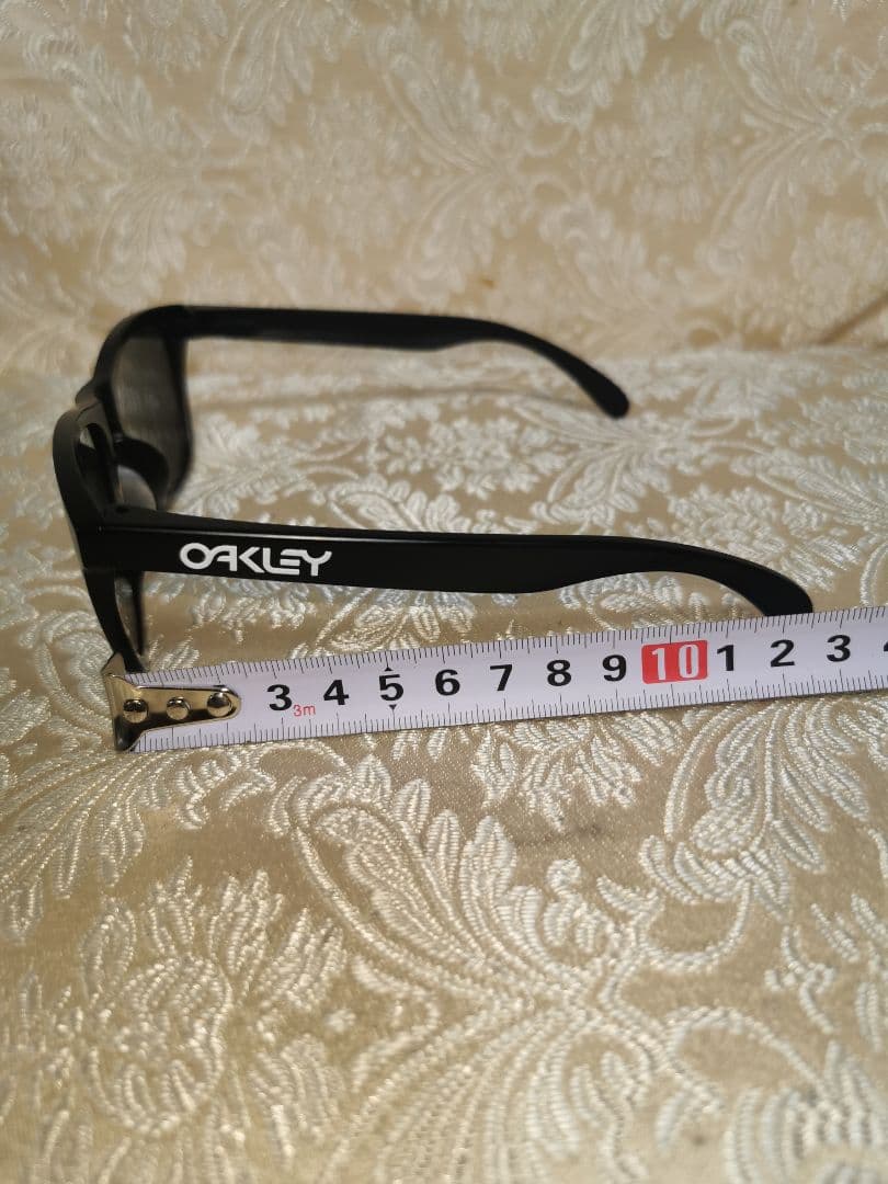 オークリー　OAKLEY　FROGSKINS　フロッグスキン サングラス