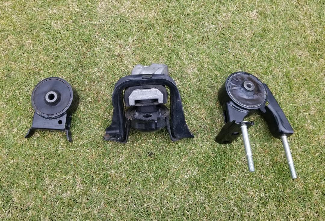 ◆プロボックス サクシード ◆ 強化エンジンマウント ３点 ◆