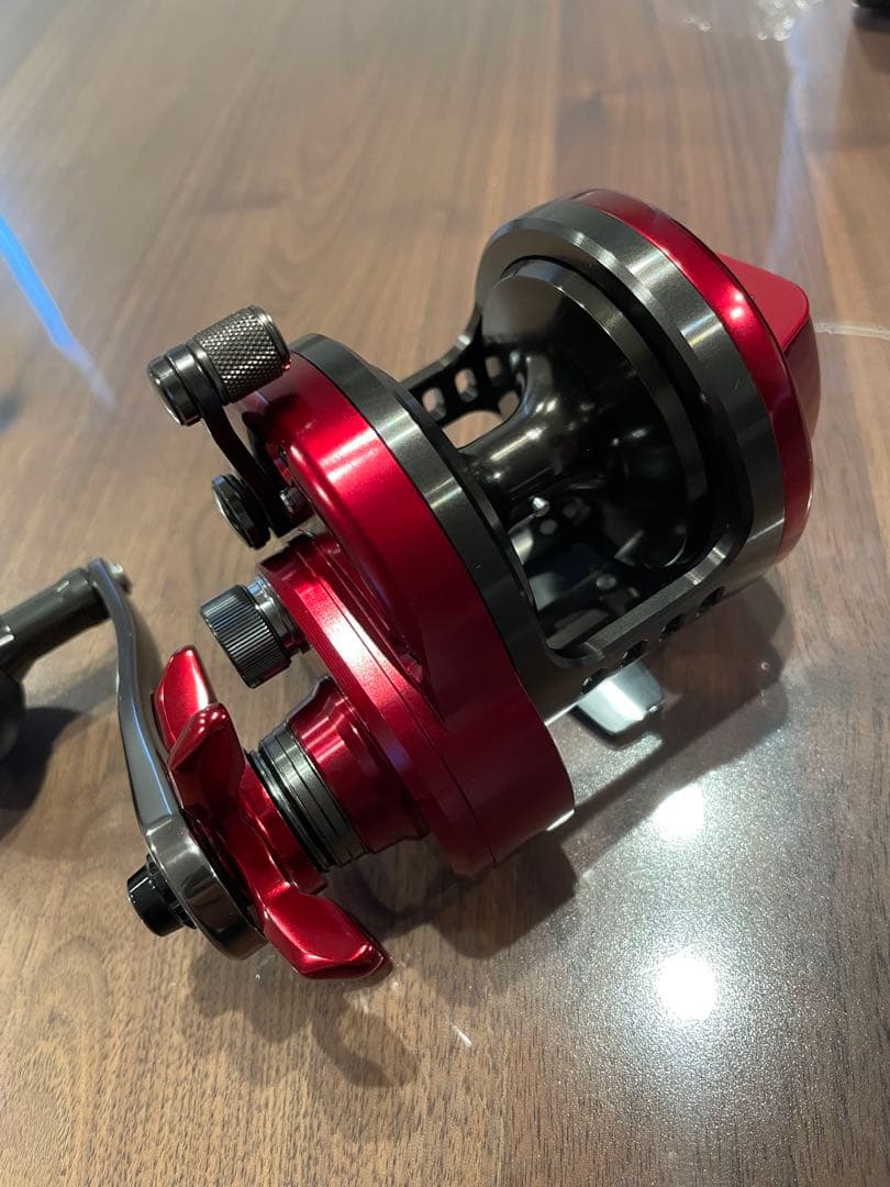 希少　超美品　幻覇王 石鯛　30 ダイワ DAIWA リール