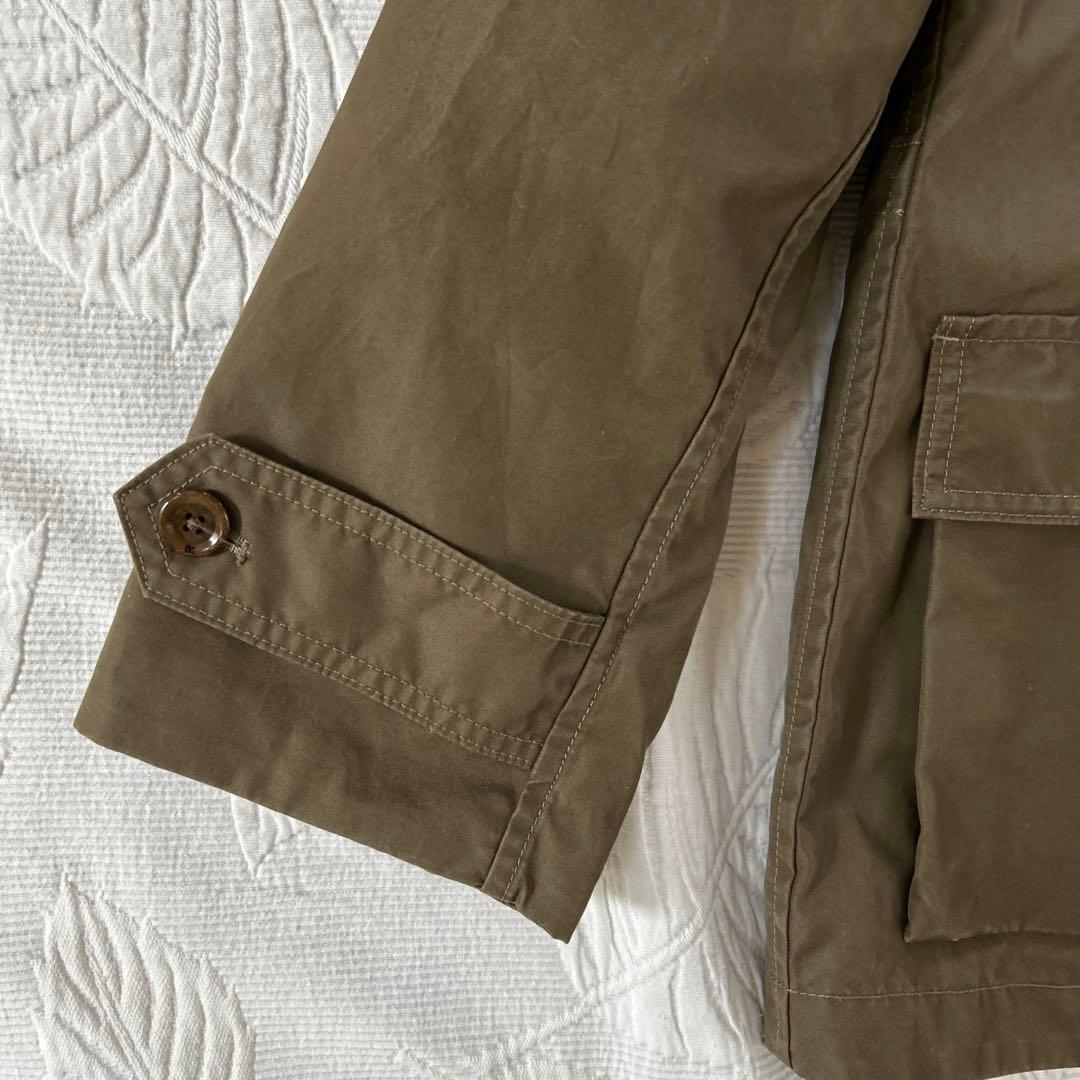 45R. ミリタリージャケット　カーキ色　フリーサイズ