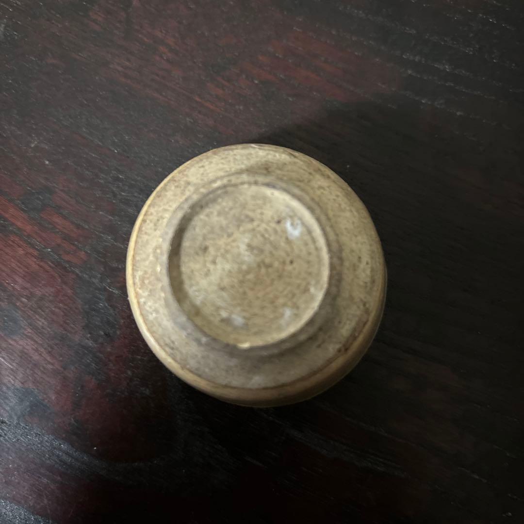 灰釉時代盃　ぐい呑み　酒器　江戸　古民芸　御深井　美濃　萩　古美術　骨董　李朝