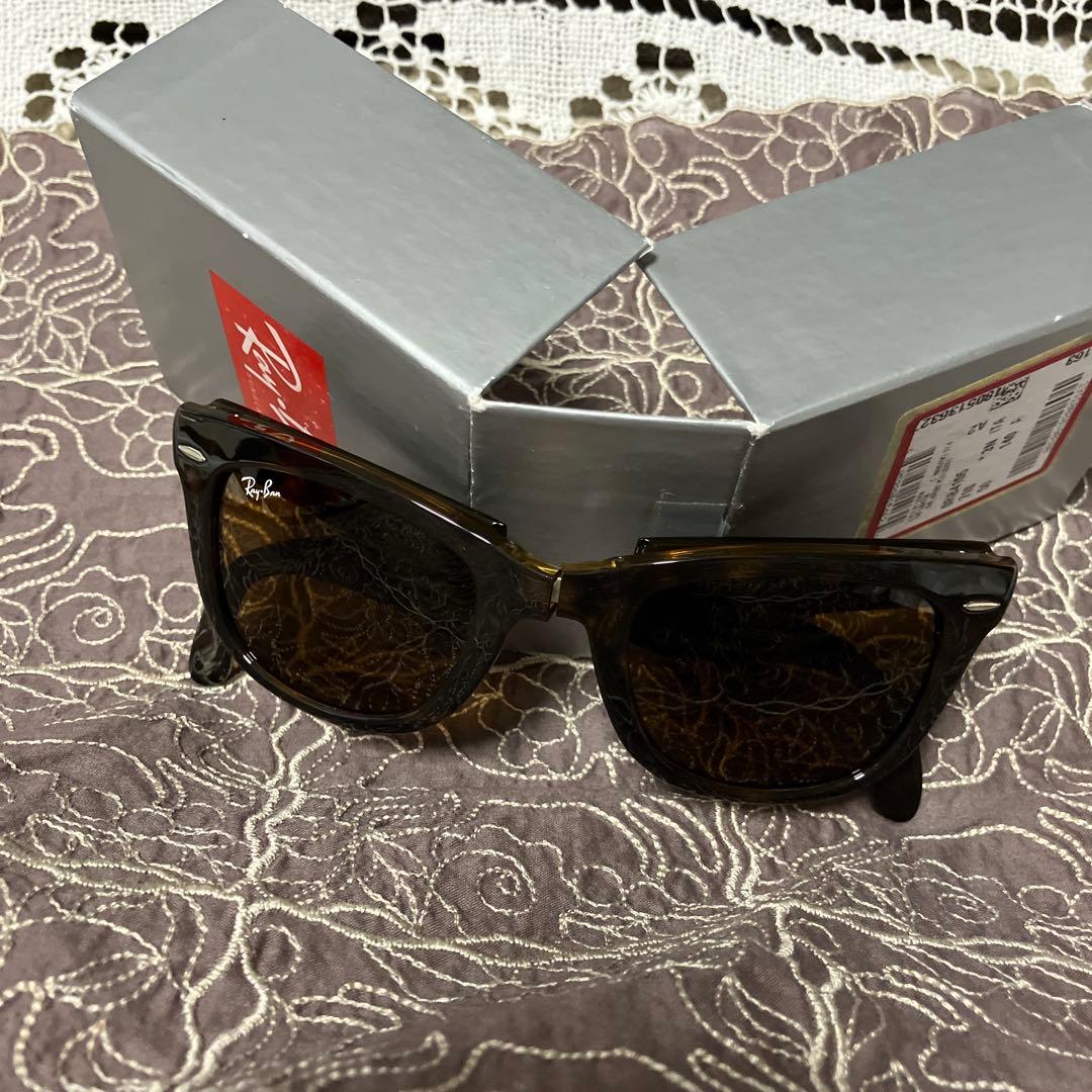 レイバン　RayBan べっこう柄折りたたみサングラス