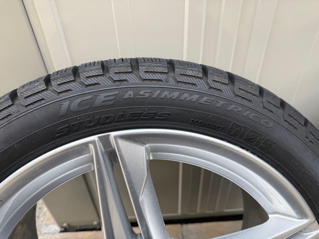 245/40/18アウディS LINEホイルスタッドレス