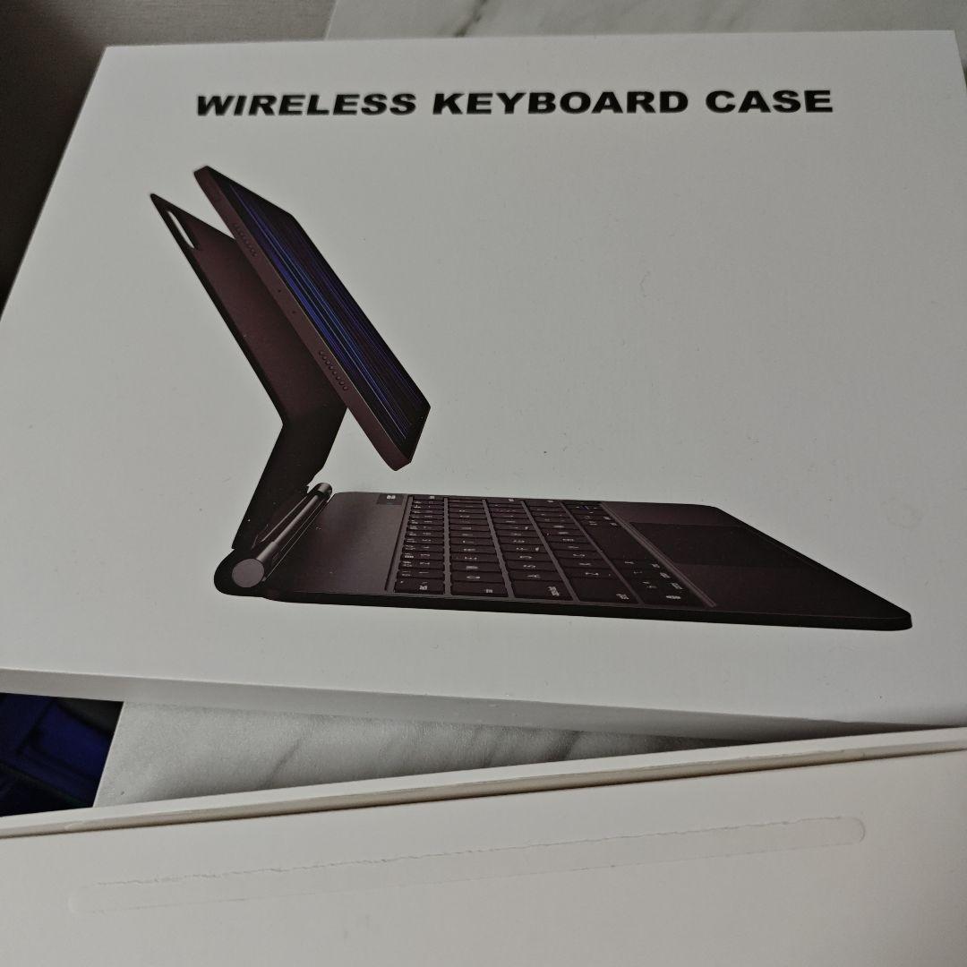 k*7様 iPad Air 13インチ(M2) 256GB キーボード　アップル