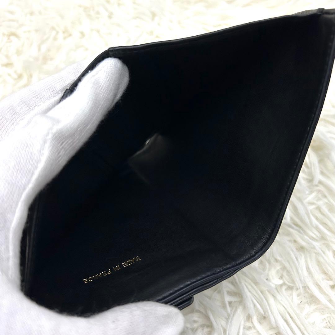【美品】CHANEL ココマーク キャビアスキン 二つ折り財布 ブラック