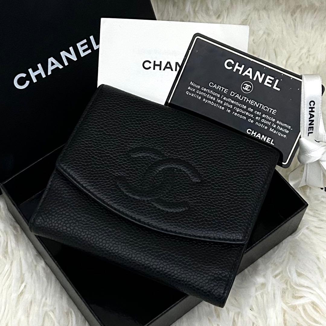 【美品】CHANEL ココマーク キャビアスキン 二つ折り財布 ブラック