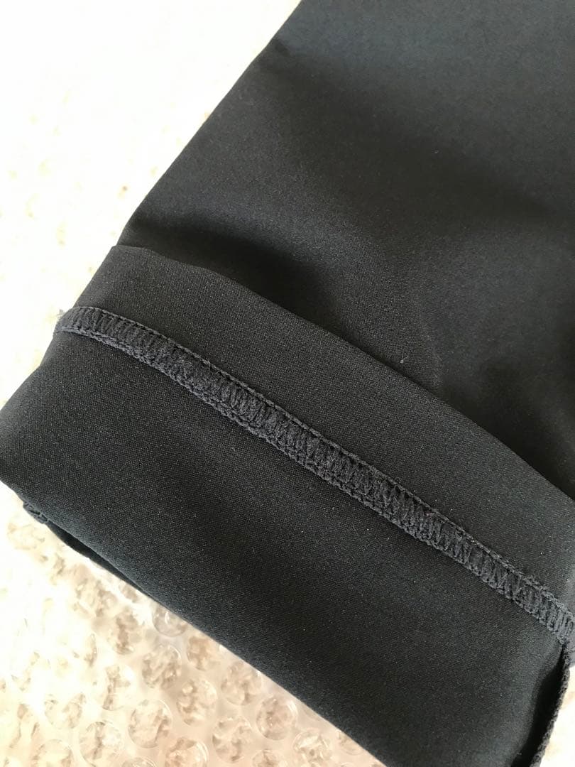 デサント　DESCENTE 上下　セットアップ　ストレッチ　ゴルフ　キャンプ