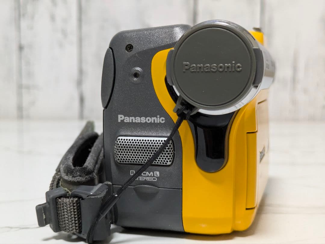 【豪華セット】Panasonic　NV-GS50　MiniDV対応　イエロー