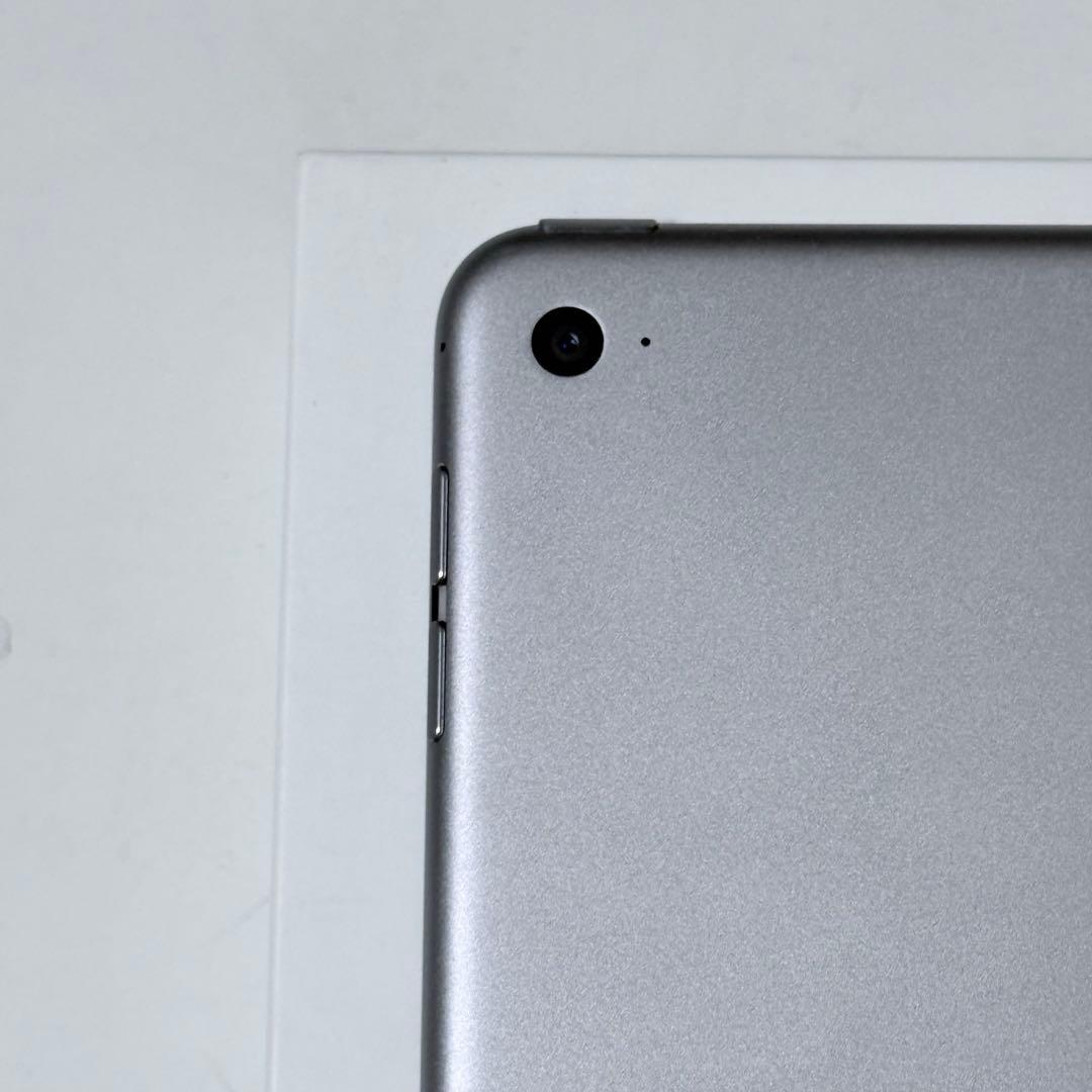 iPad mini 4 128GB Wi-Fiモデル