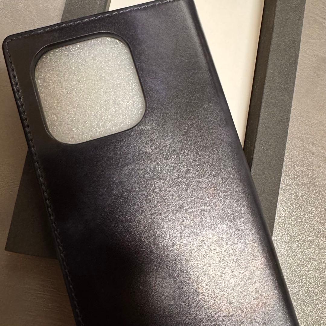 GRAMAS iPhone15Proケース　ミュージアムカーフレザー