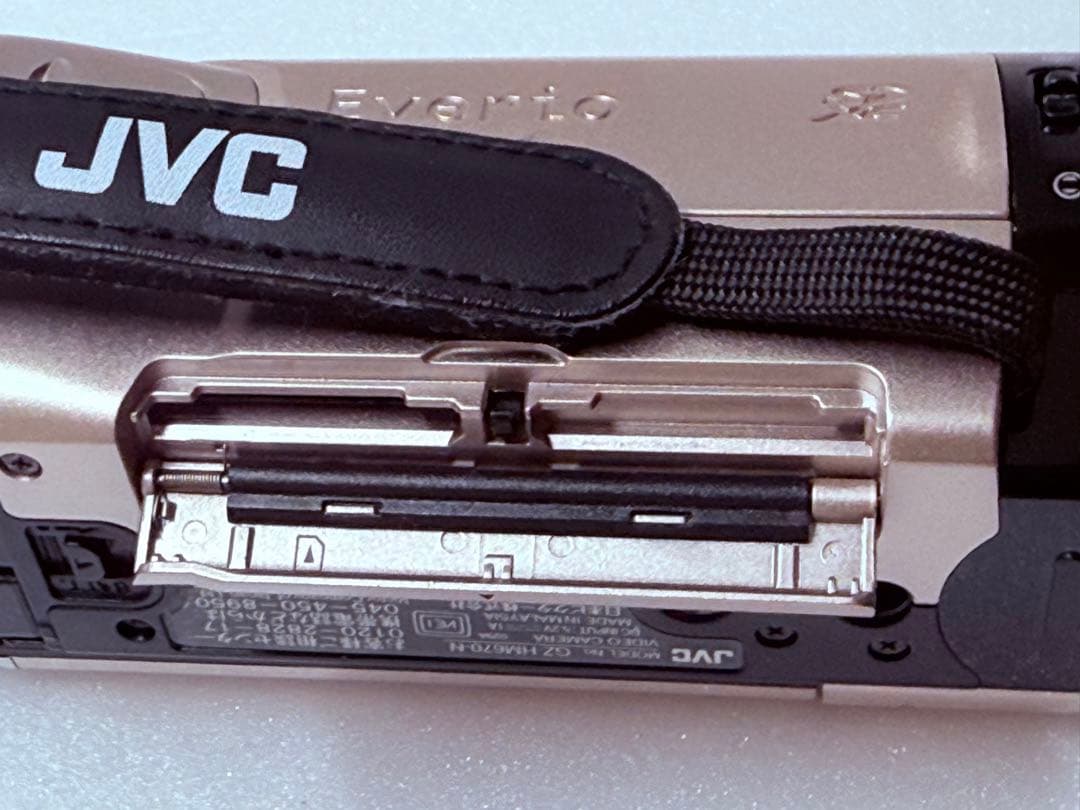 JVC Everio HD GZ-HM670 ピンクゴールド ビデオカメラ