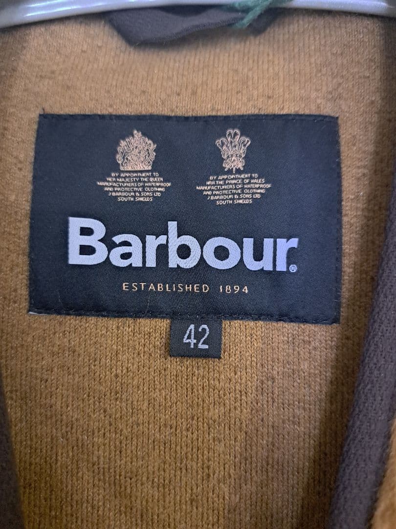 限定価格！ADAM ET ROPE’別注 ファーライナーベストBarbour