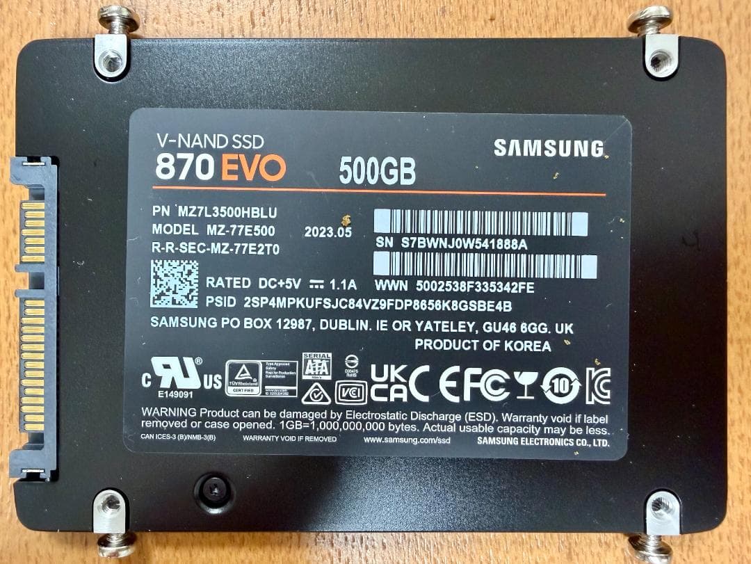 SAMSUNG 870 EVO SATA 2.5 SSD + USB変換ケーブル
