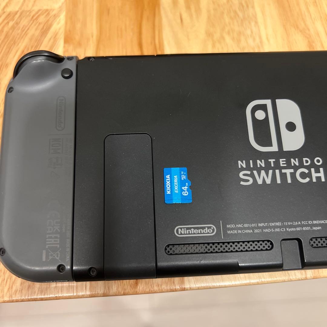 Switch 本体(付属品全品・SDカード64GB・ケース付き)