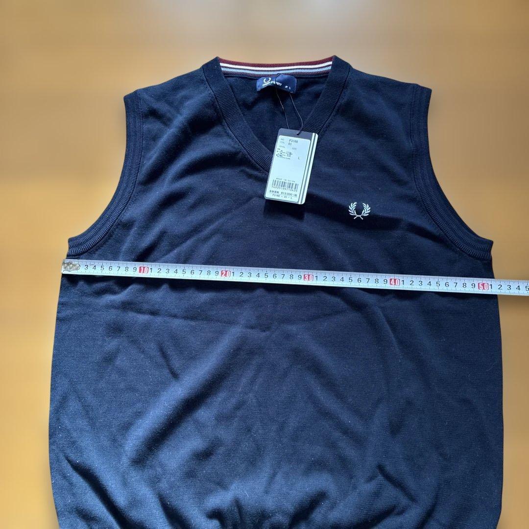 Fred Perry ネイビー Vネック ベスト Lサイズ