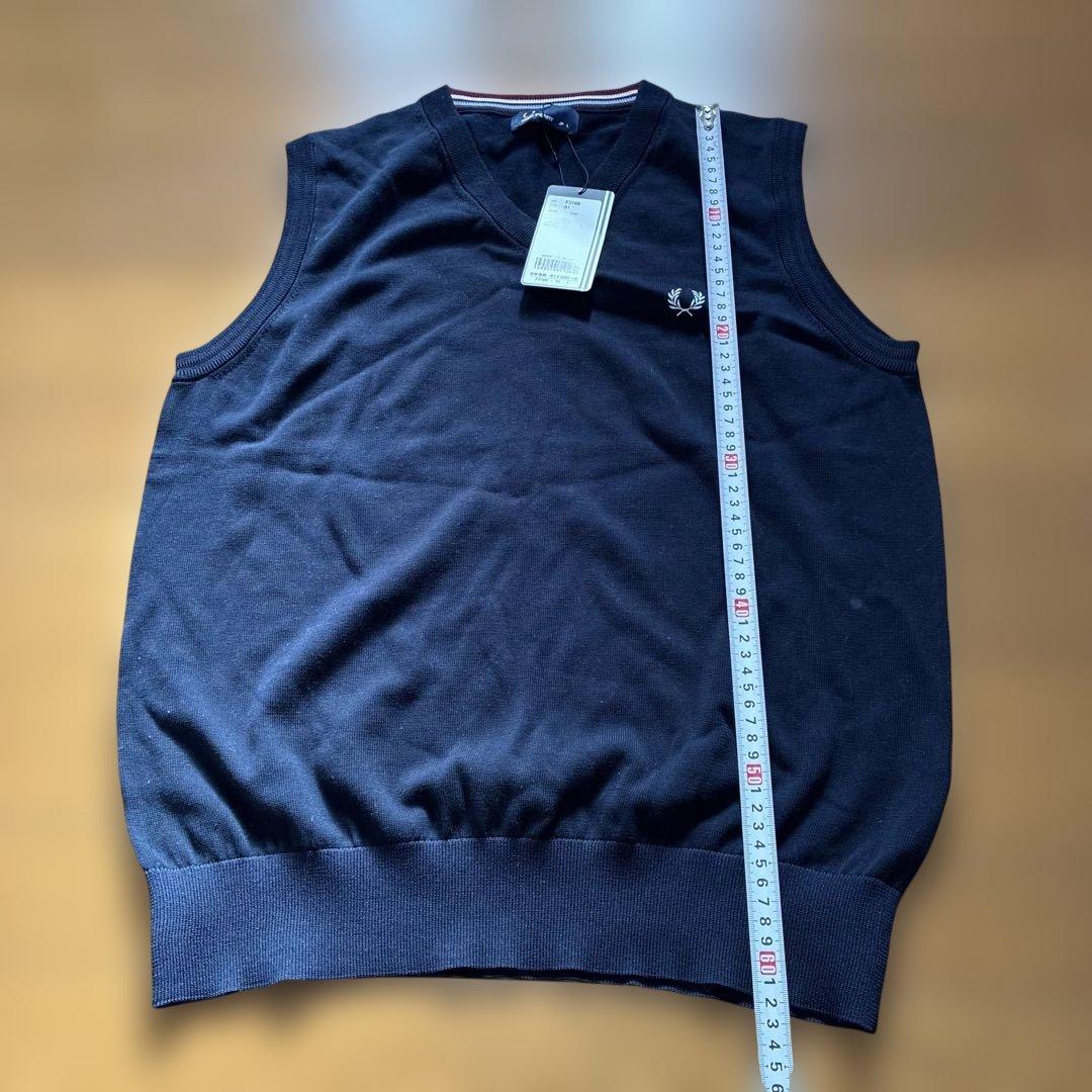 Fred Perry ネイビー Vネック ベスト Lサイズ