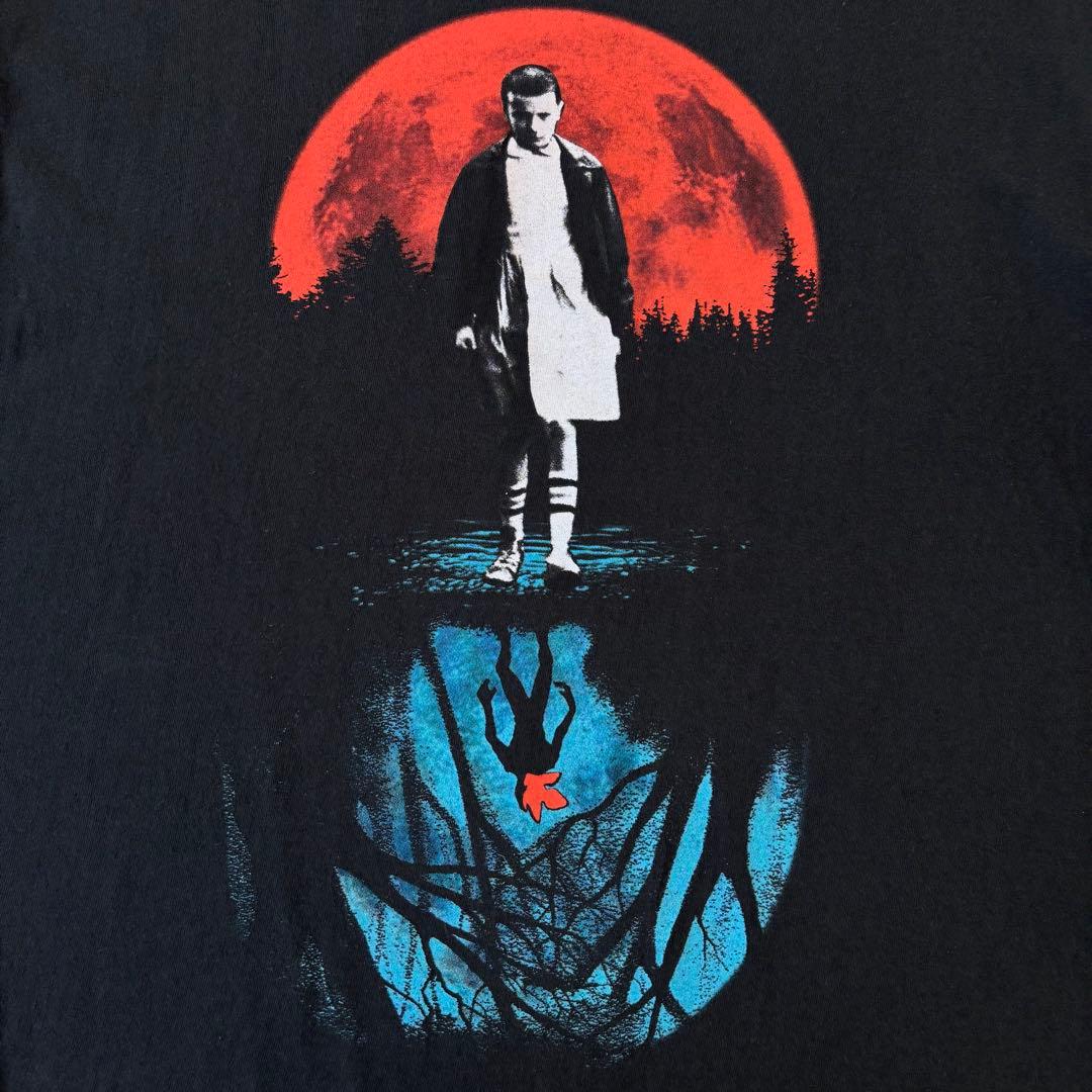 ストレンジャーシングス　Tシャツ　Lサイズ シーズン1 ブラック 古着