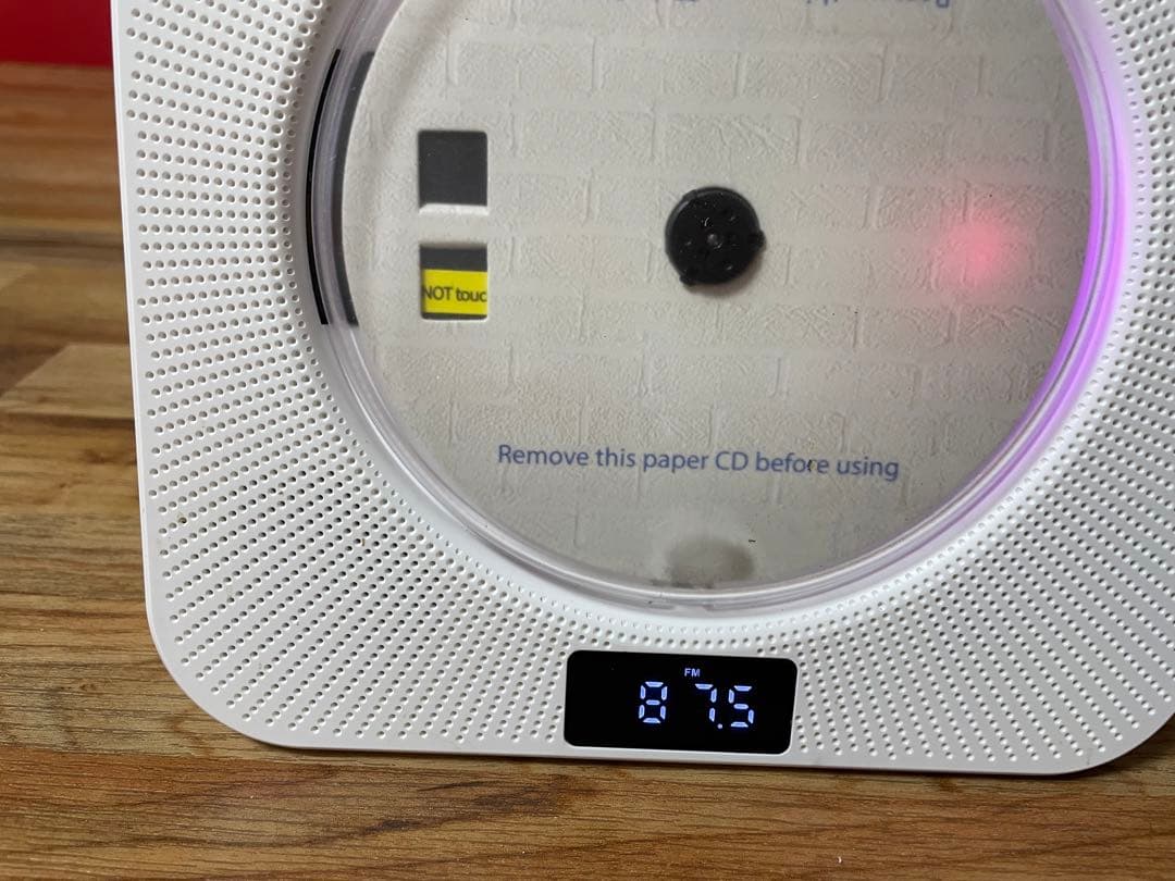 小型CDプレーヤ　ヘッドホンやアンプへBluetooth送♪ワイヤレスで