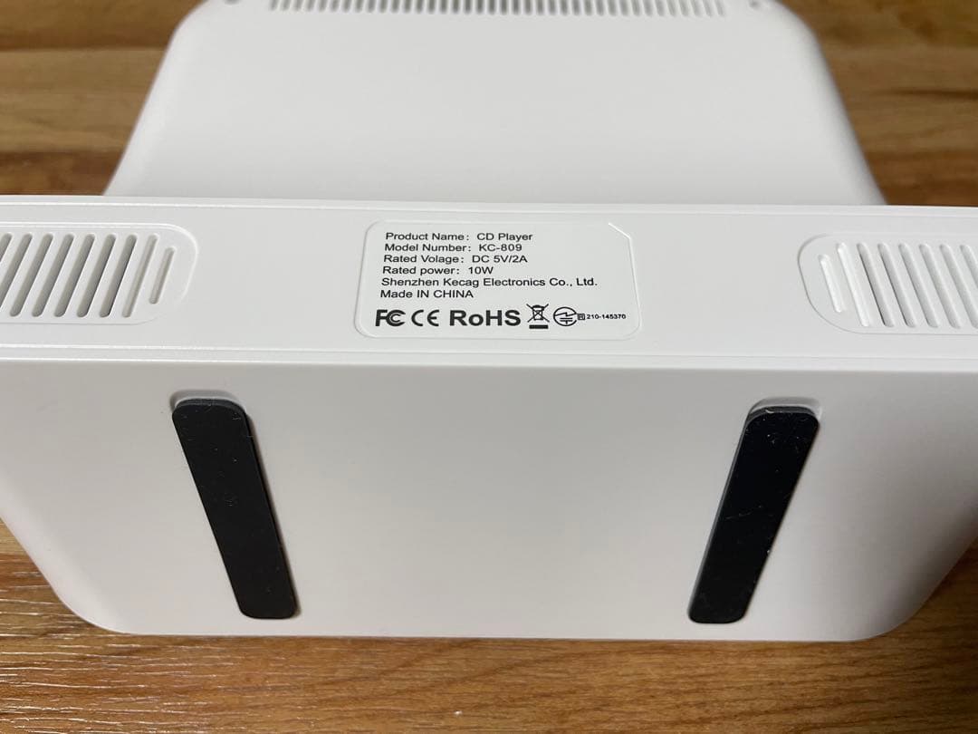 小型CDプレーヤ　ヘッドホンやアンプへBluetooth送♪ワイヤレスで