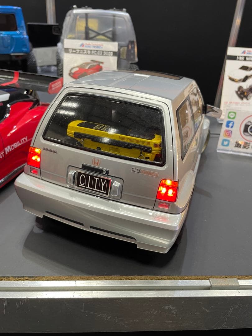 1/10Mシャーシ用　ホンダシティターボIIブルドッグ（ライトパーツ付き）