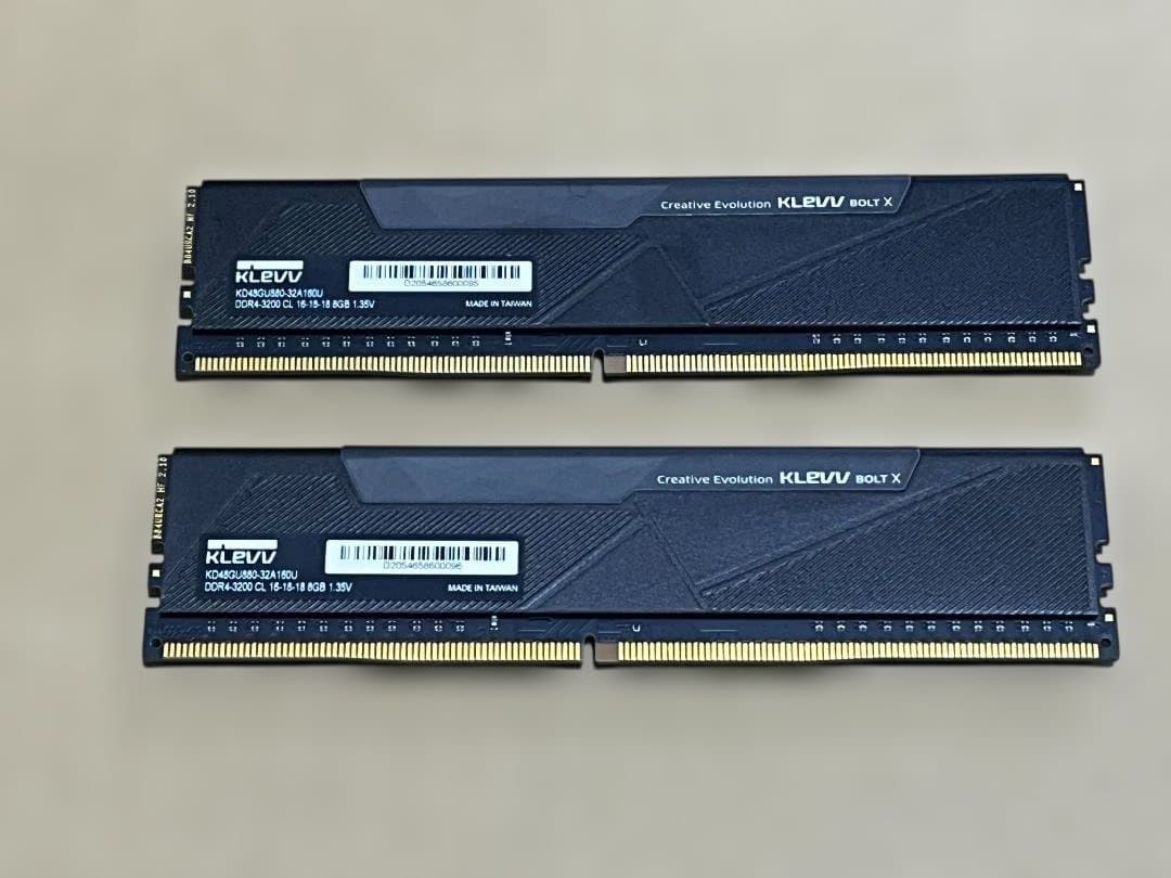 KLEVV DDR4-3200 8GB メモリー 2枚セット